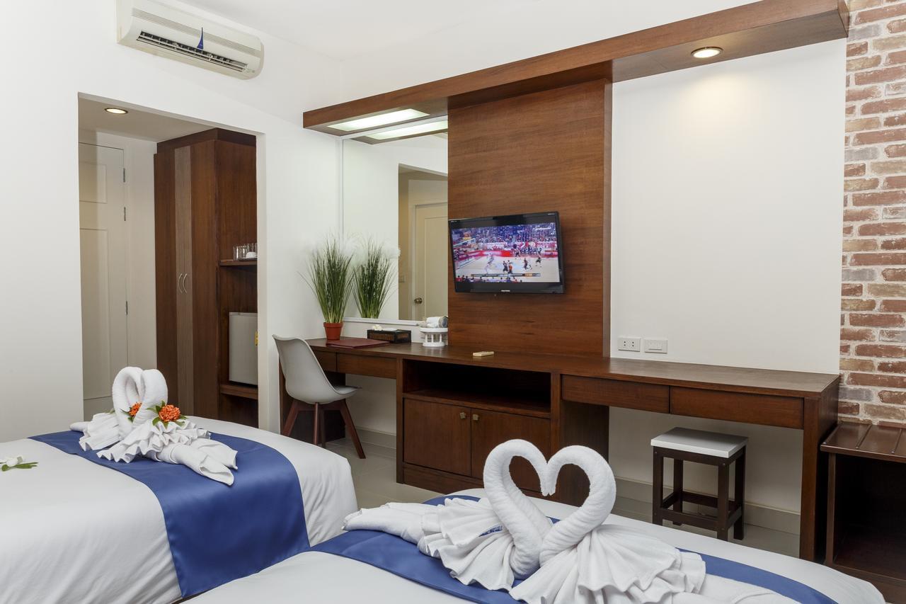 Tuana Hotels Brook Pool Access Chalong Exteriör bild