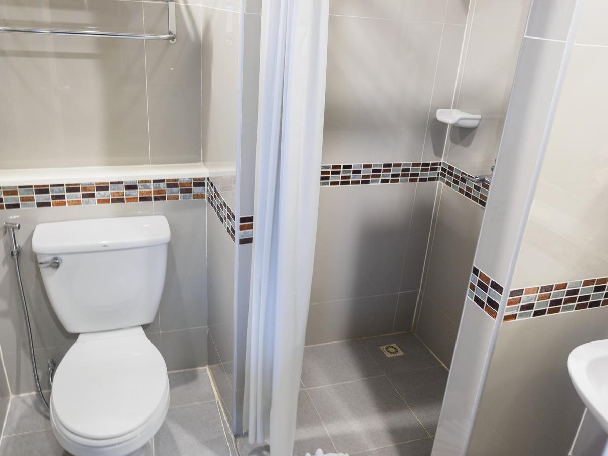 Tuana Hotels Brook Pool Access Chalong Exteriör bild