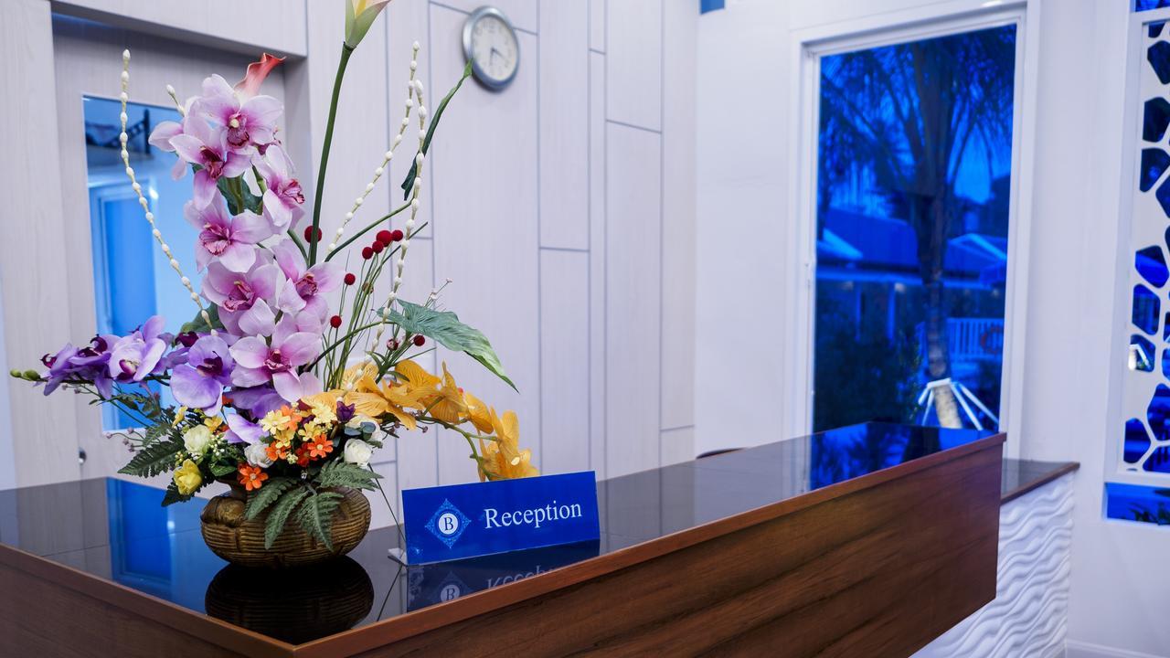 Tuana Hotels Brook Pool Access Chalong Exteriör bild