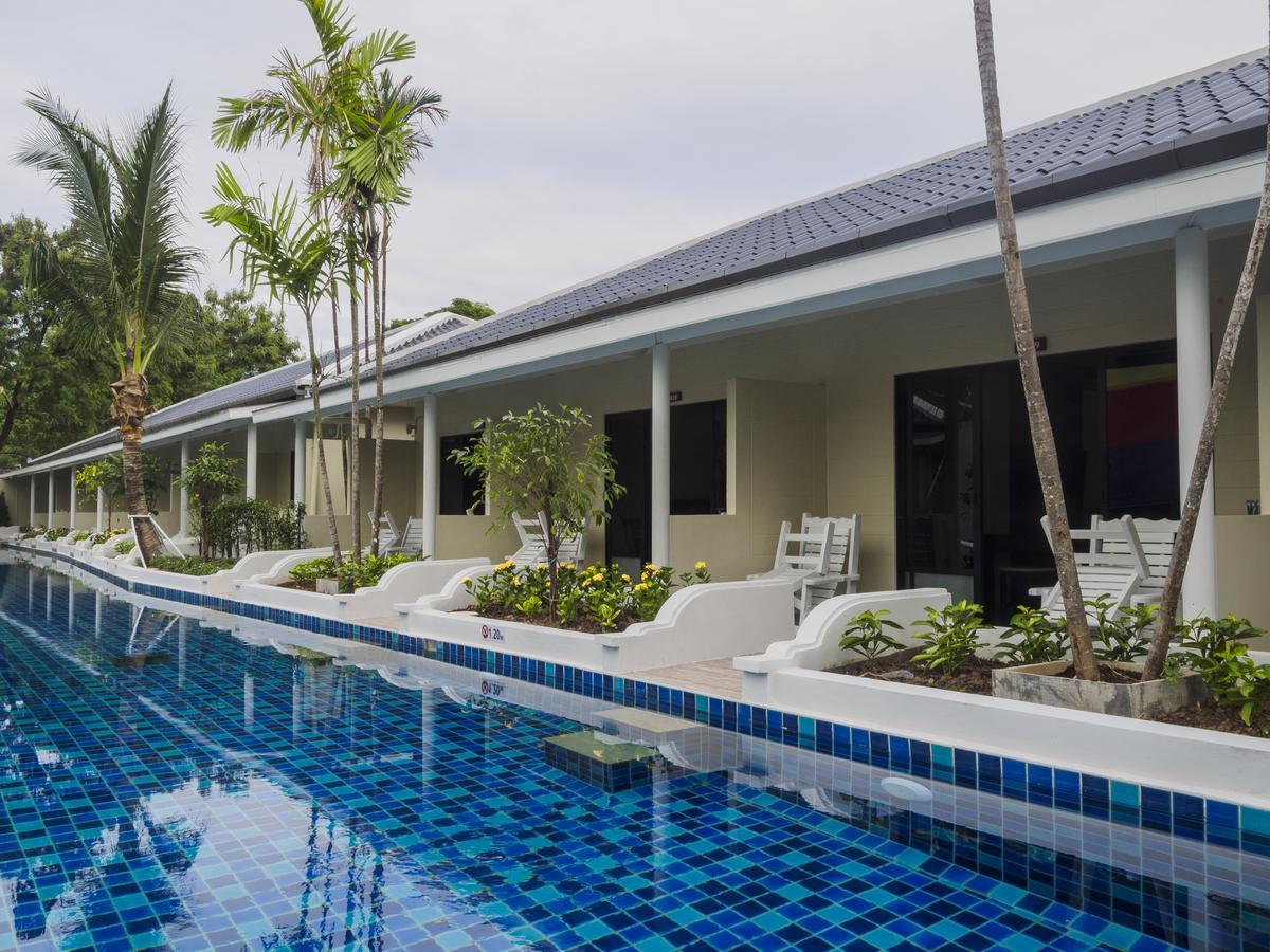 Tuana Hotels Brook Pool Access Chalong Exteriör bild