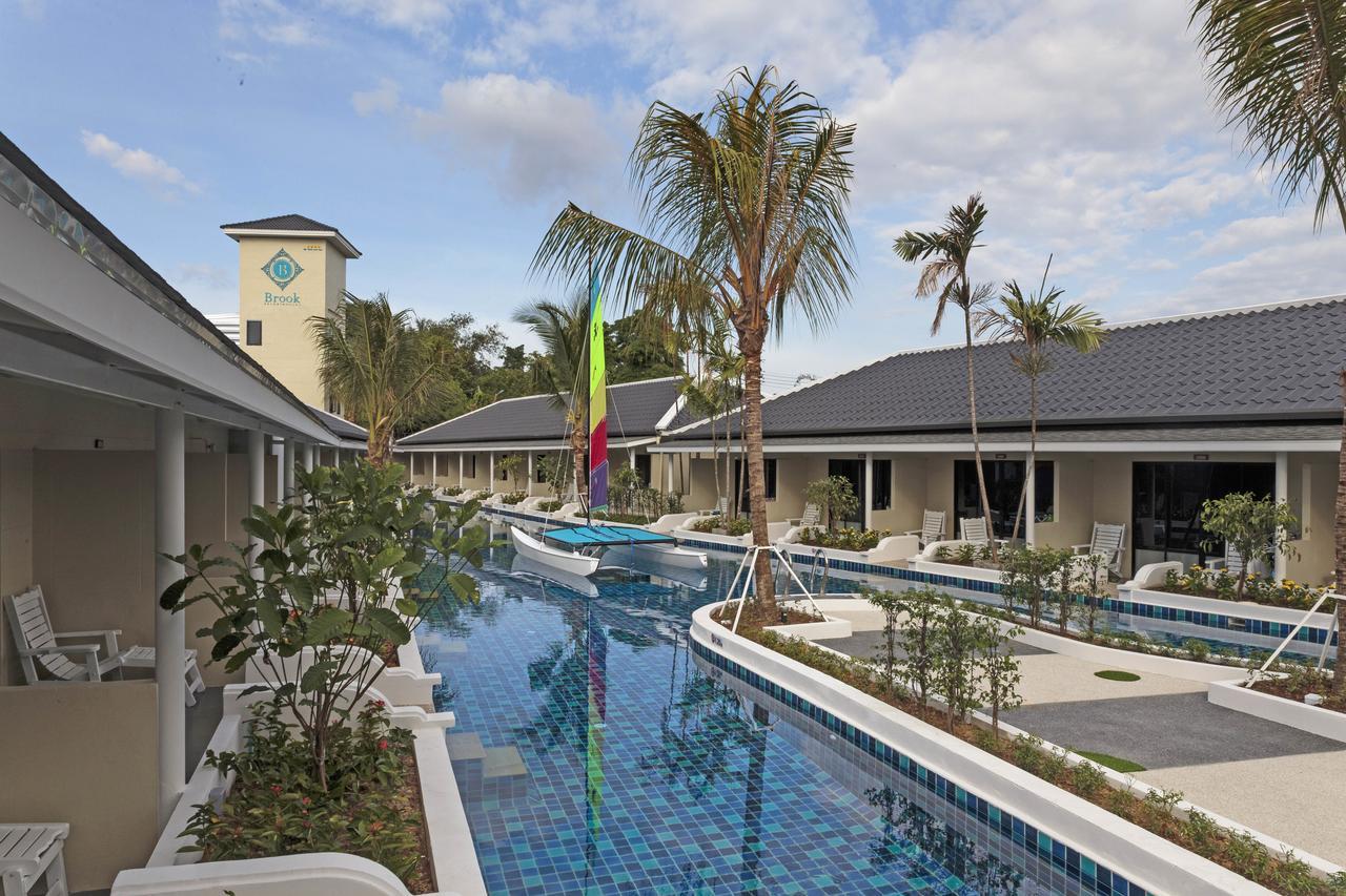 Tuana Hotels Brook Pool Access Chalong Exteriör bild
