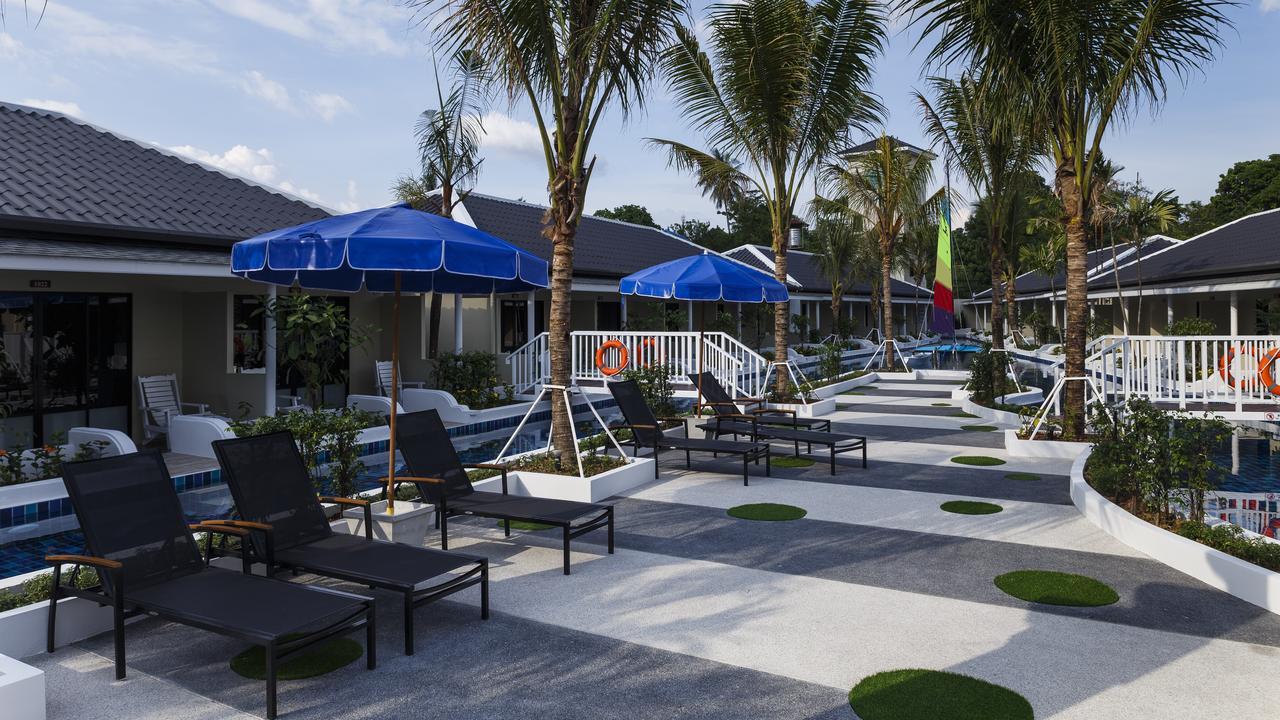 Tuana Hotels Brook Pool Access Chalong Exteriör bild